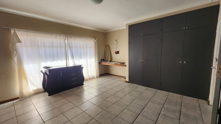 3 Bedroom Property for Sale in Potchefstroom North West